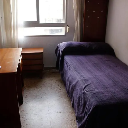 Daire 4 Bedrooms Ref Poeta 105 Beach/climatisation *