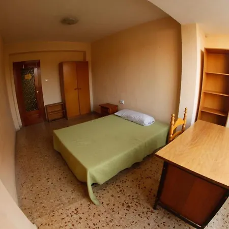 4 Bedrooms Ref Poeta 105 Beach/climatisation Valensiya
