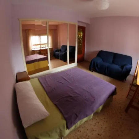 4 Bedrooms Ref Poeta 105 Beach/climatisation Daire *