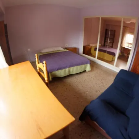 4 Bedrooms Ref Poeta 105 Beach/climatisation *